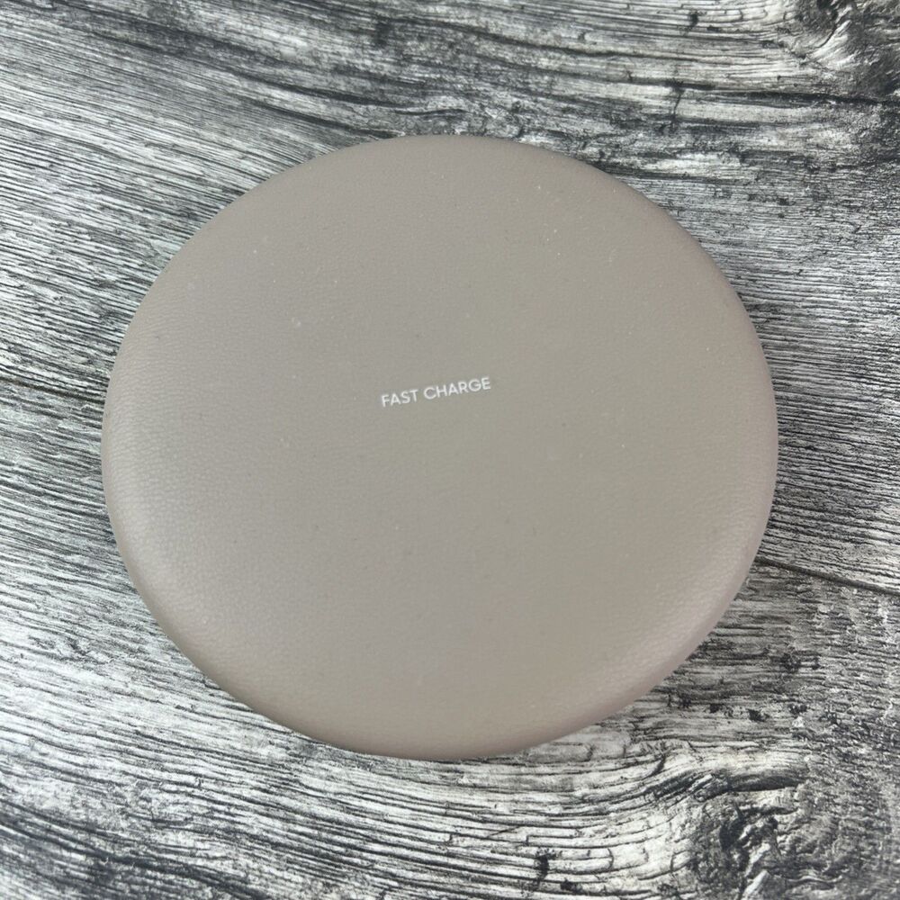 Samsung Fast Charge-Model EP-PG950 Wireless Charger